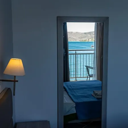 Aristea Hotel