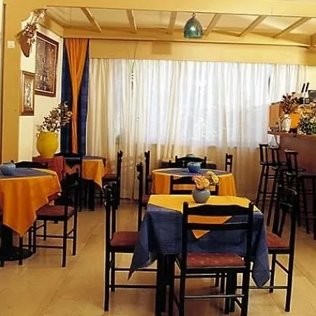 Aristea Hotel
